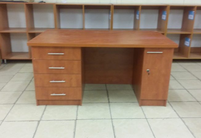 Teachers Desk and Student Cubicles in Cherry Royale Melamine